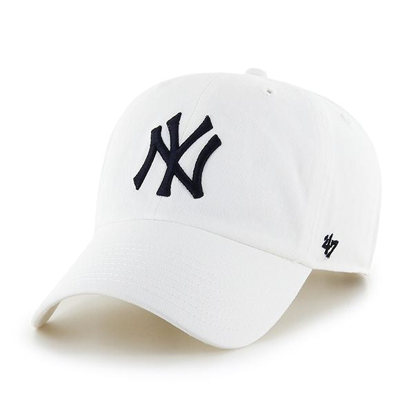 NEW YORK YANKEES &