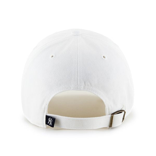 NEW YORK YANKEES &