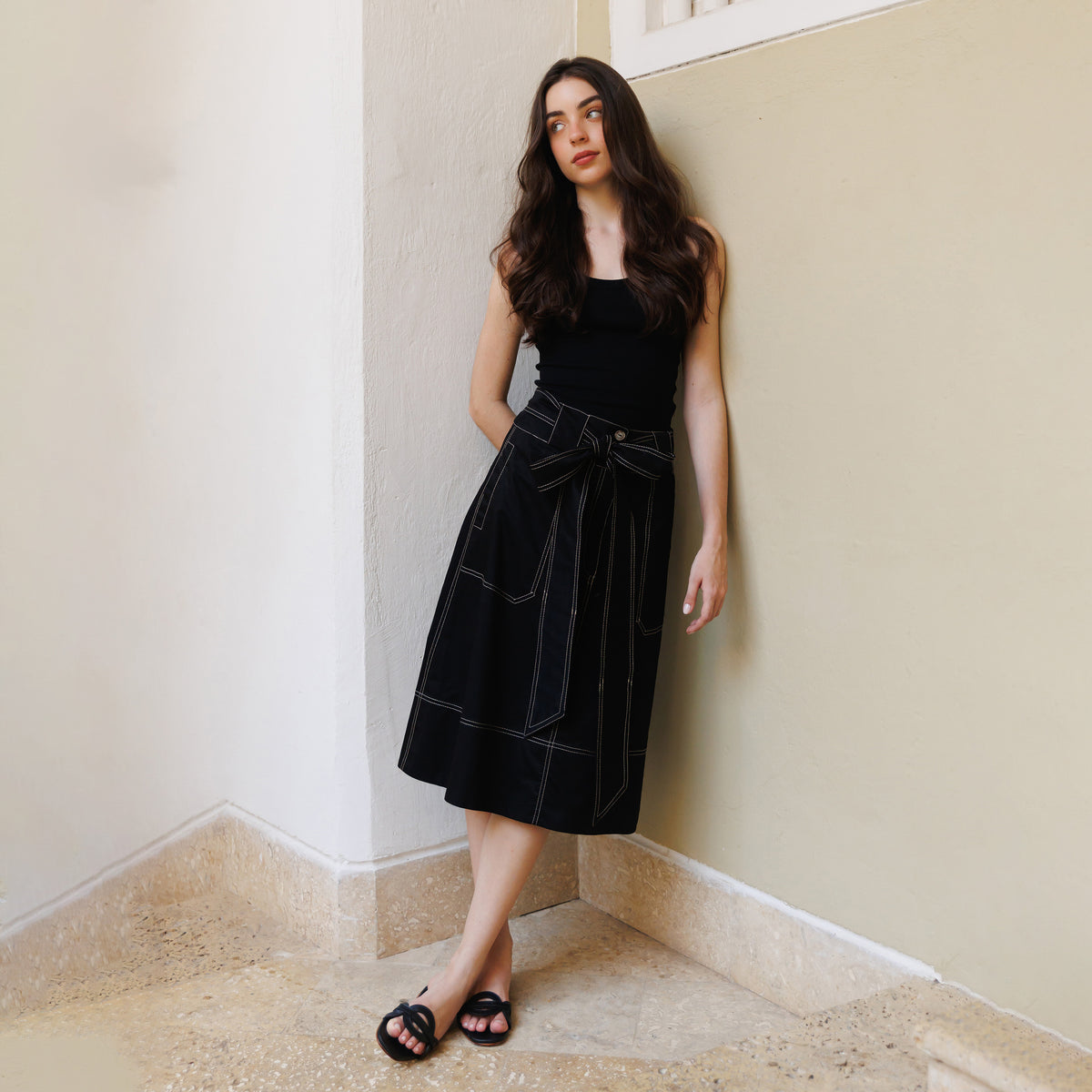 NOEMI BLACK SKIRT