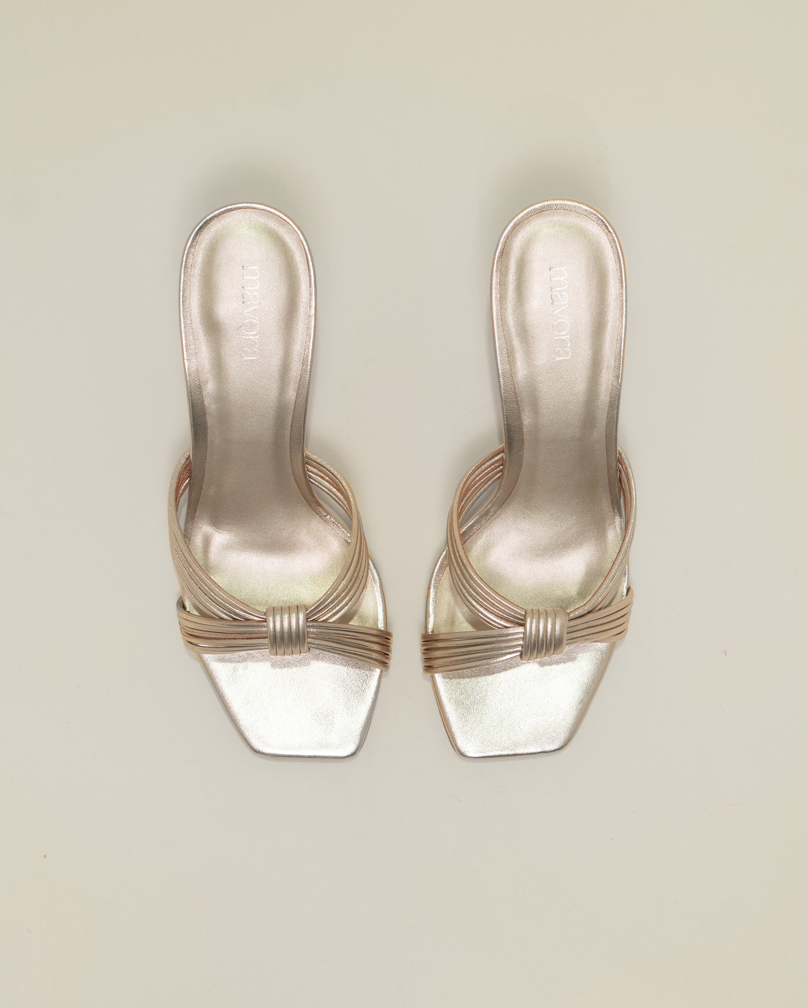 SANDALIAS SOFT CHAMPAGNE