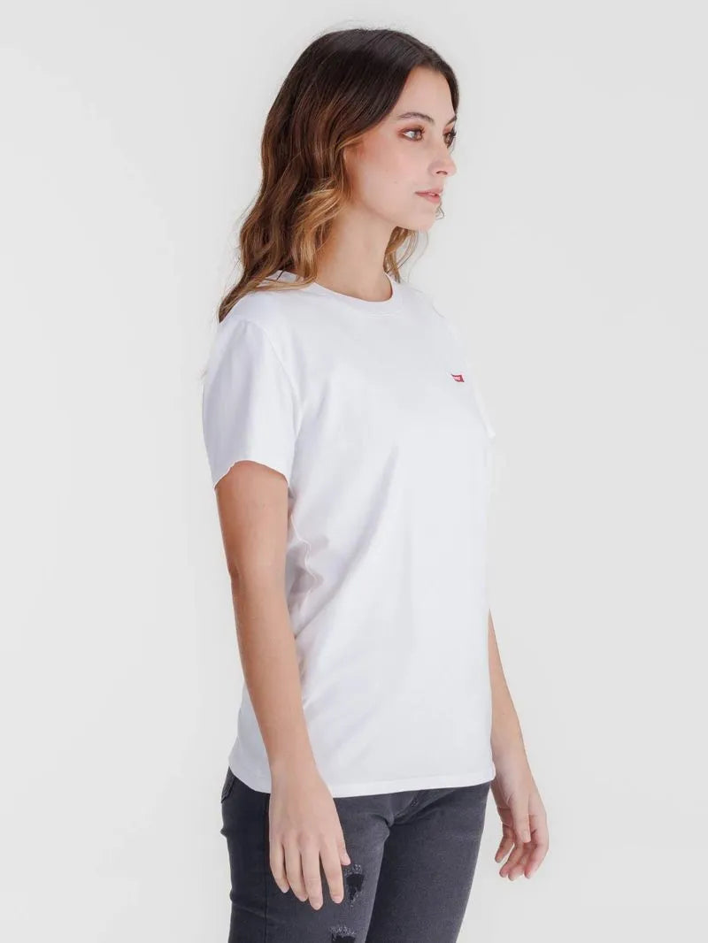 LEVI’S® CLASSIC BATWING TSHIRT PARA MUJER