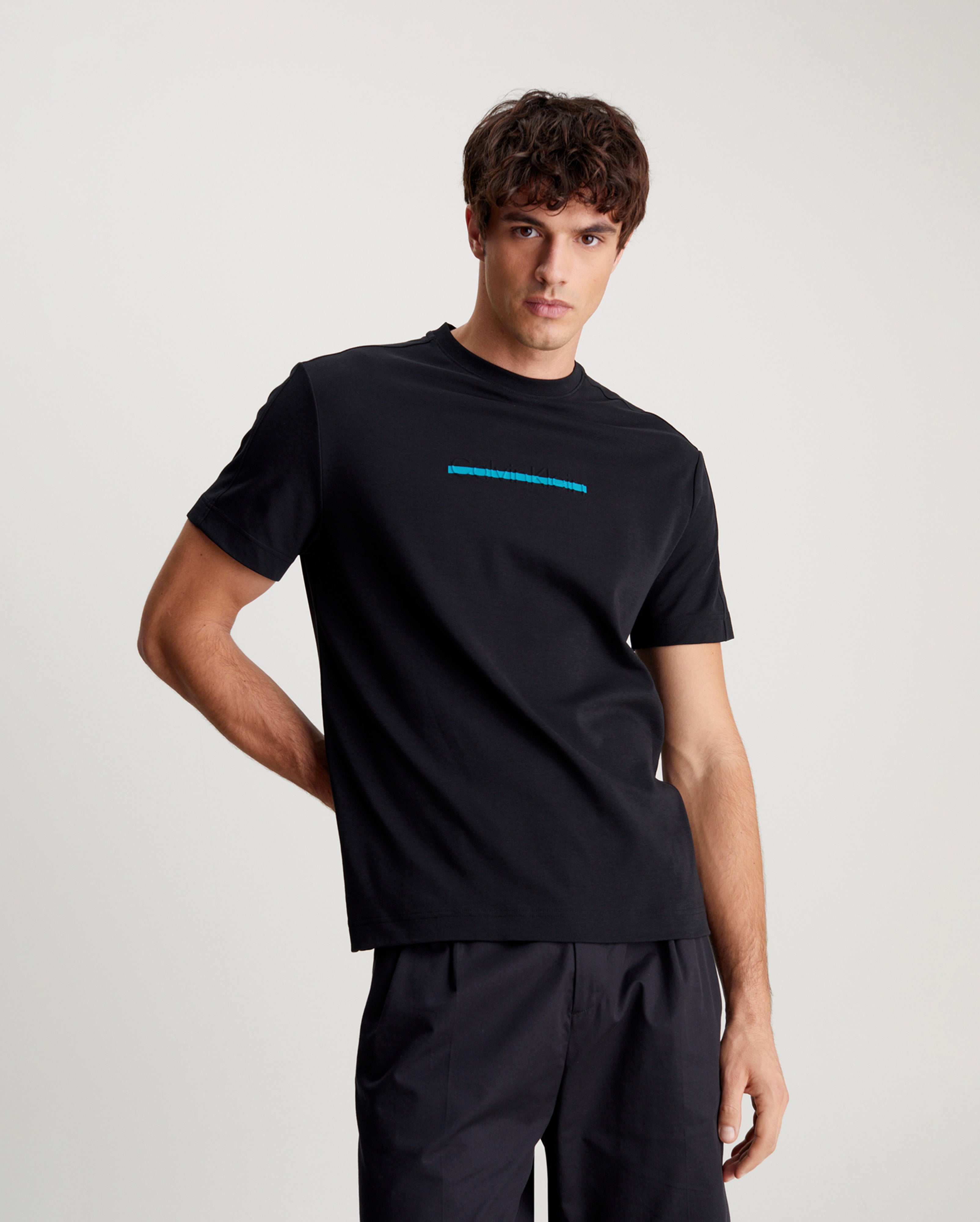 COLOR EMBOSSED LOGO T-SHIRT