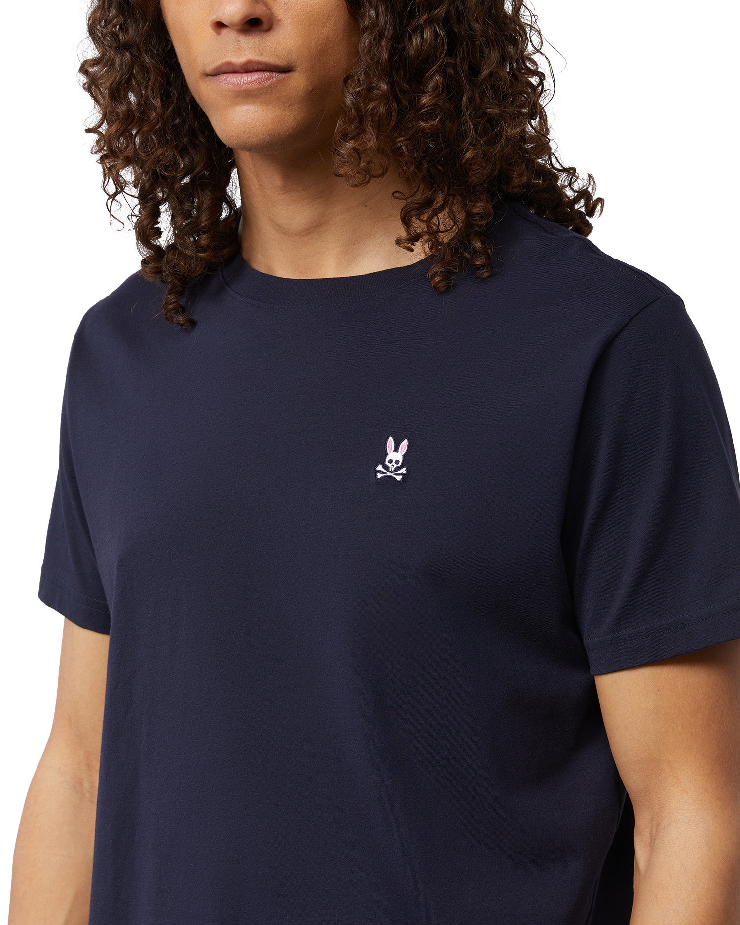 CLASSIC CREW NECK TEE