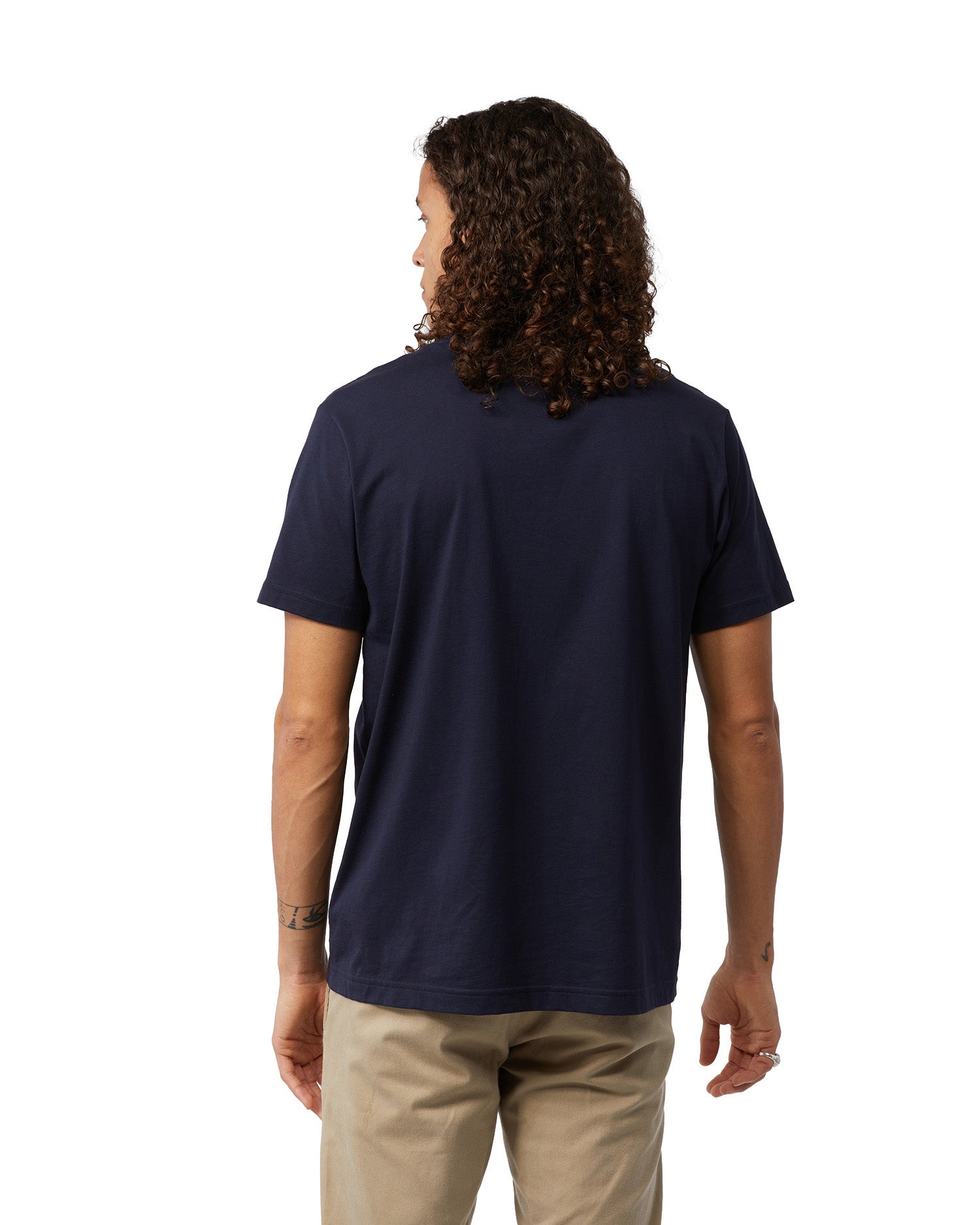 CLASSIC CREW NECK TEE