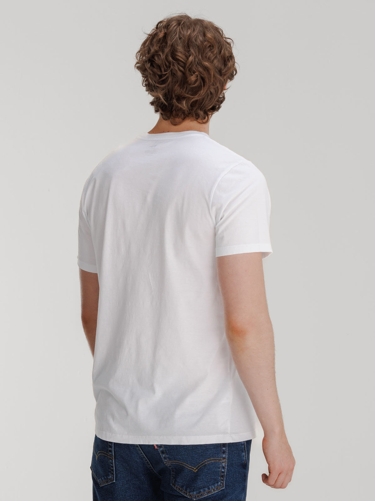 LEVI’S® GRAPHIC T-SHIRT PARA HOMBRE