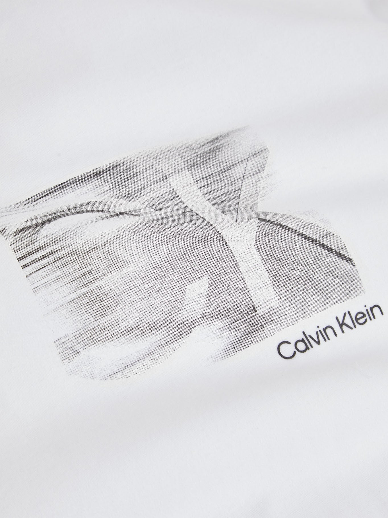MOTION LOGO MODERN C BRIGHT