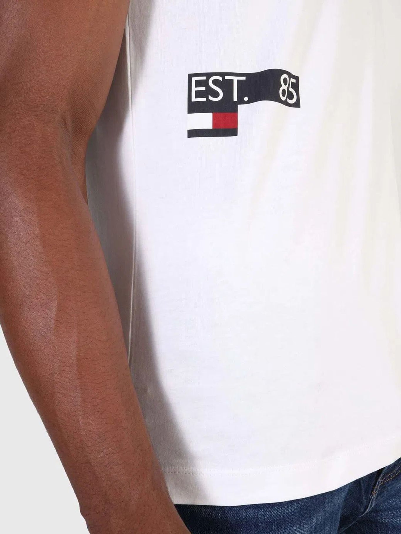 WCC RECTANGLE SPACE TEE