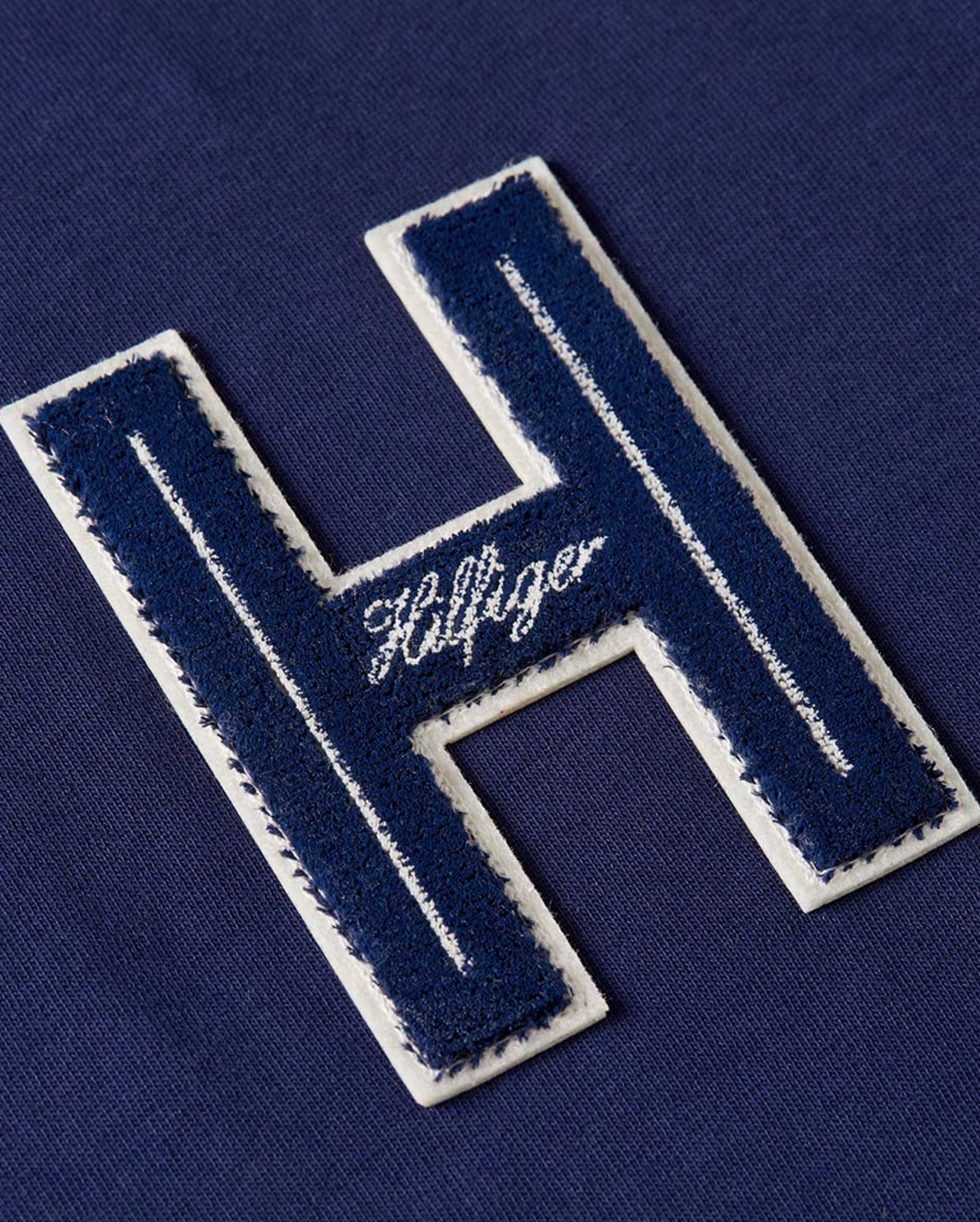 VARSITY HILFIGER TEE