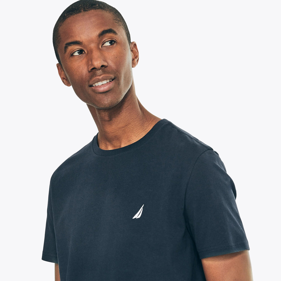 SOLID CREWNECK T-SHIRT