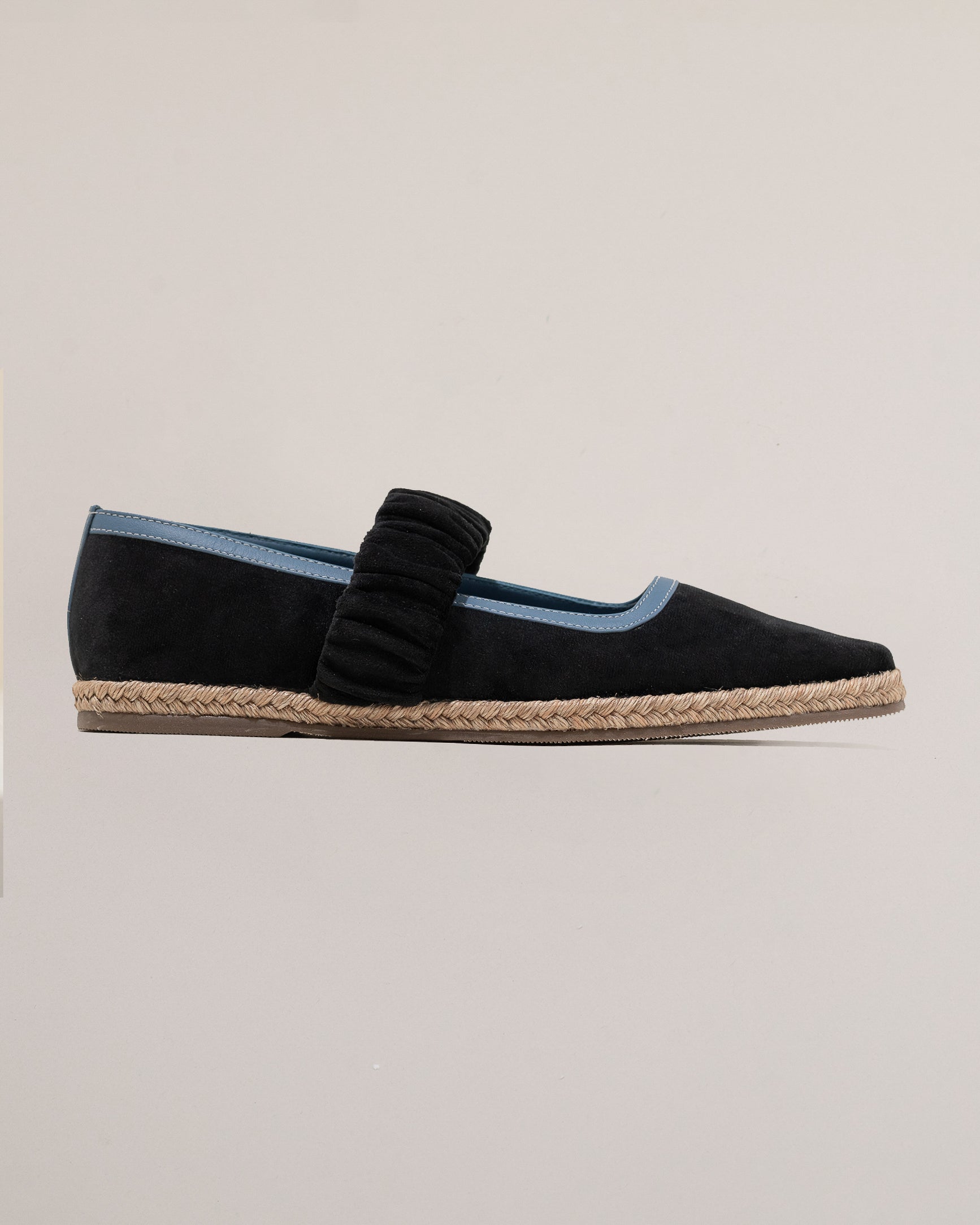 ZAFIA BLACK