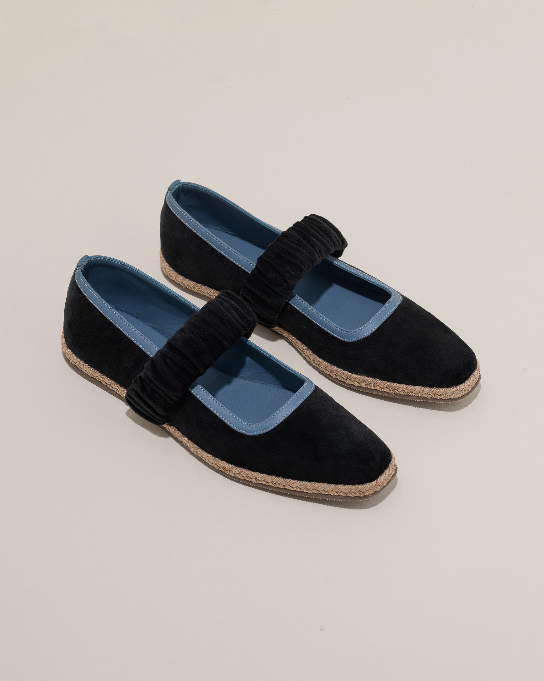 ZAFIA BLACK