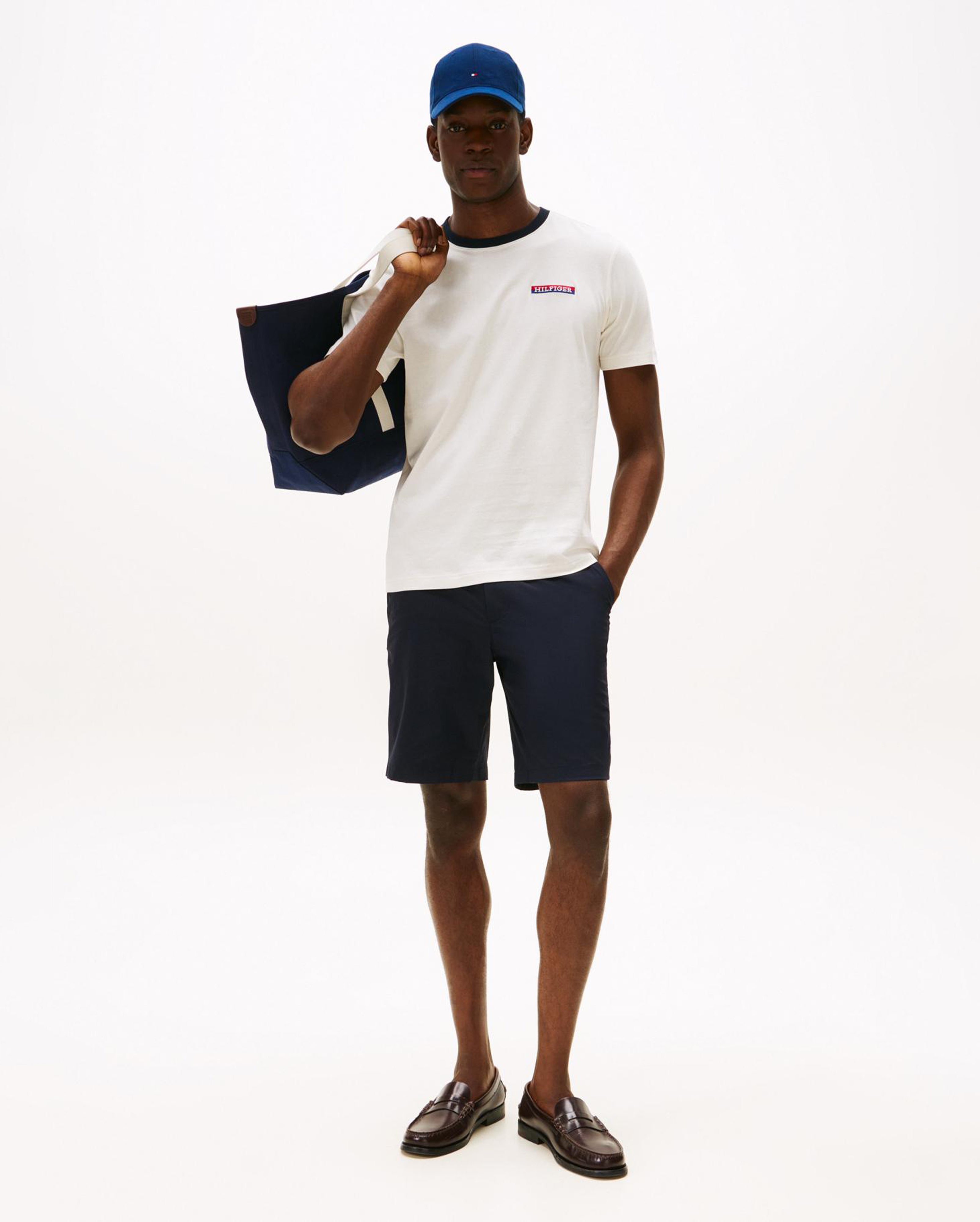 AMARICANA GRAPHIC TEE