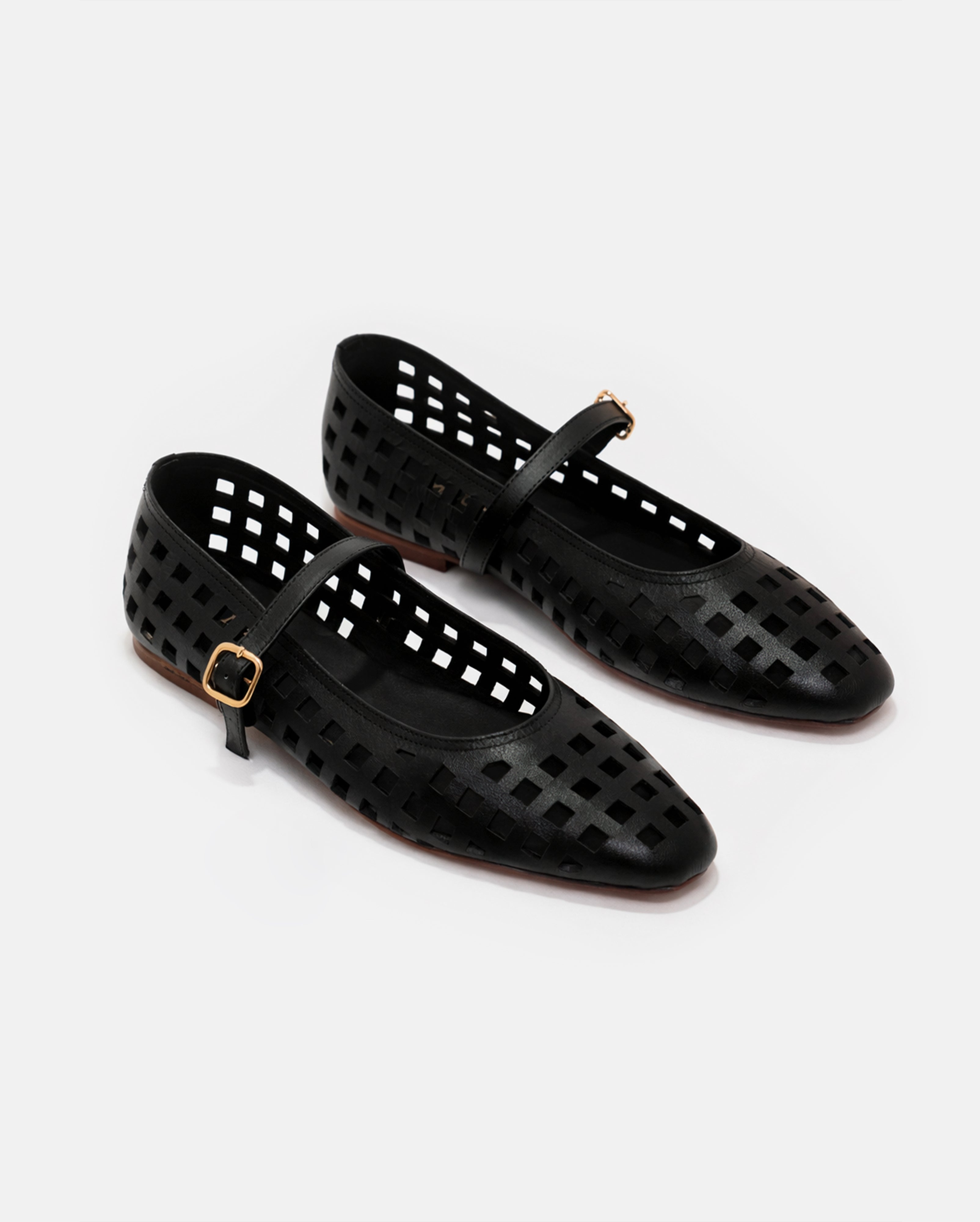 COS BLACK