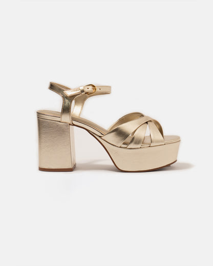 SANDALIA DE TACON CHAMPAGNE
