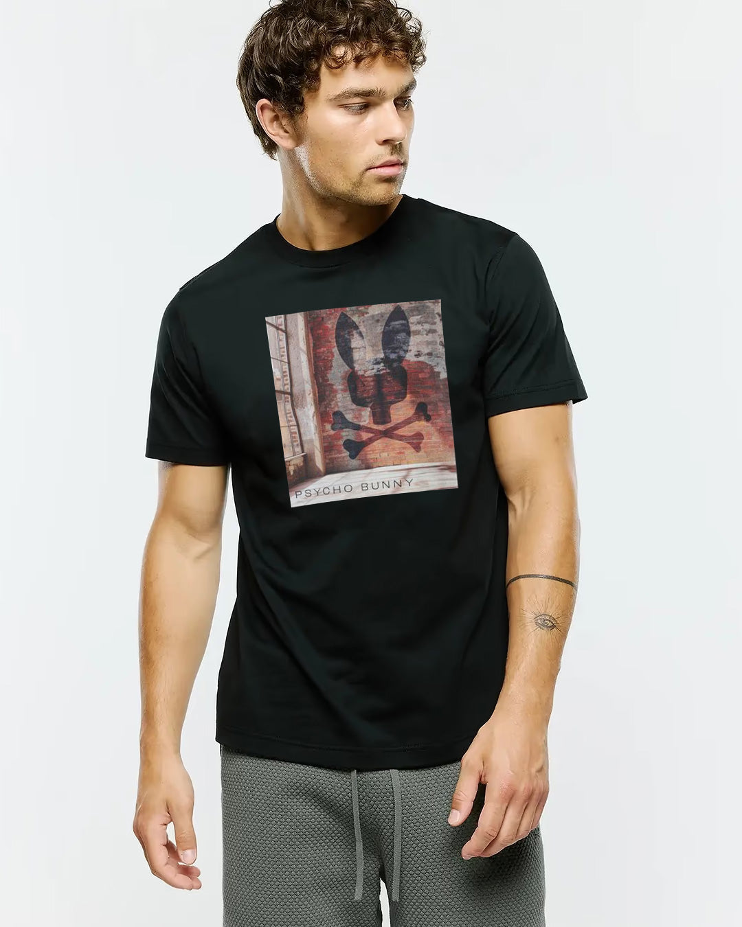 CARY GRAPHIC TEE