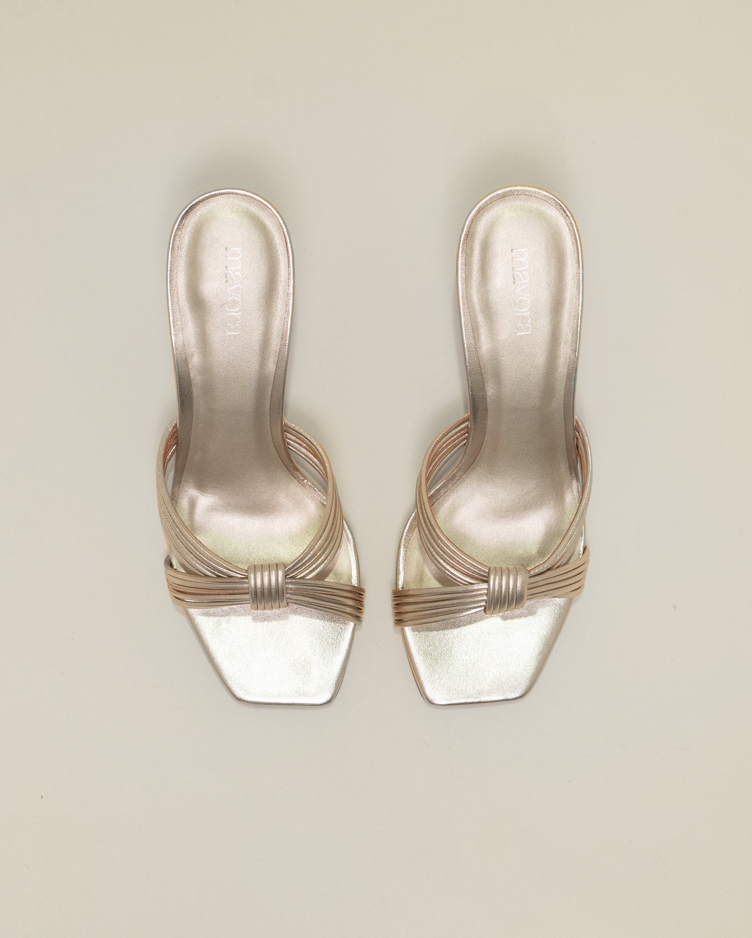 SANDALIAS SOFT CHAMPAGNE