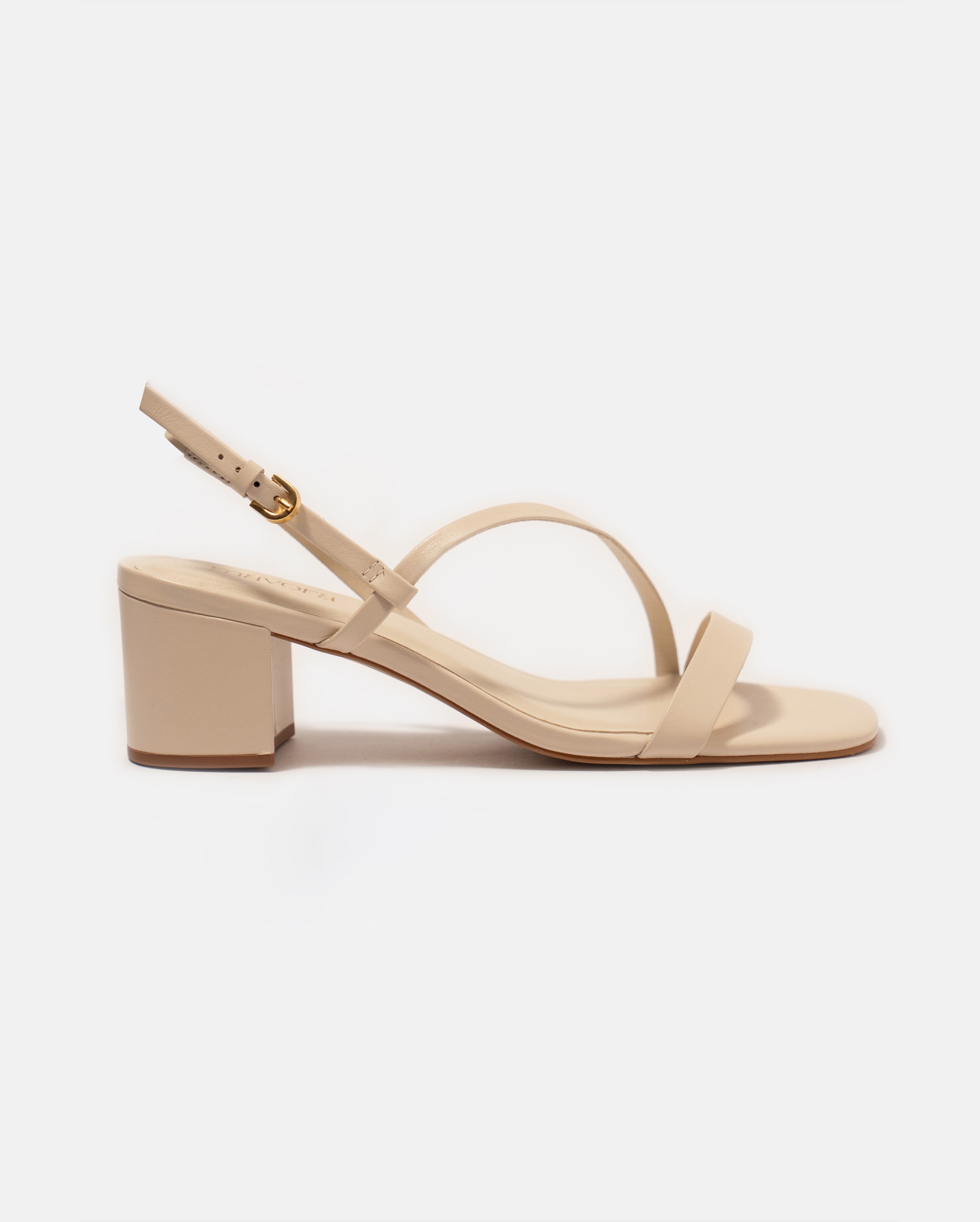 SANDALIAS BEIGE