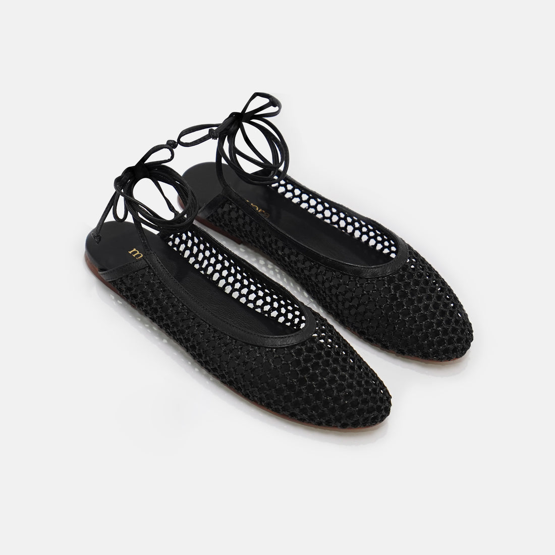 EMILIA BLACK FLATS