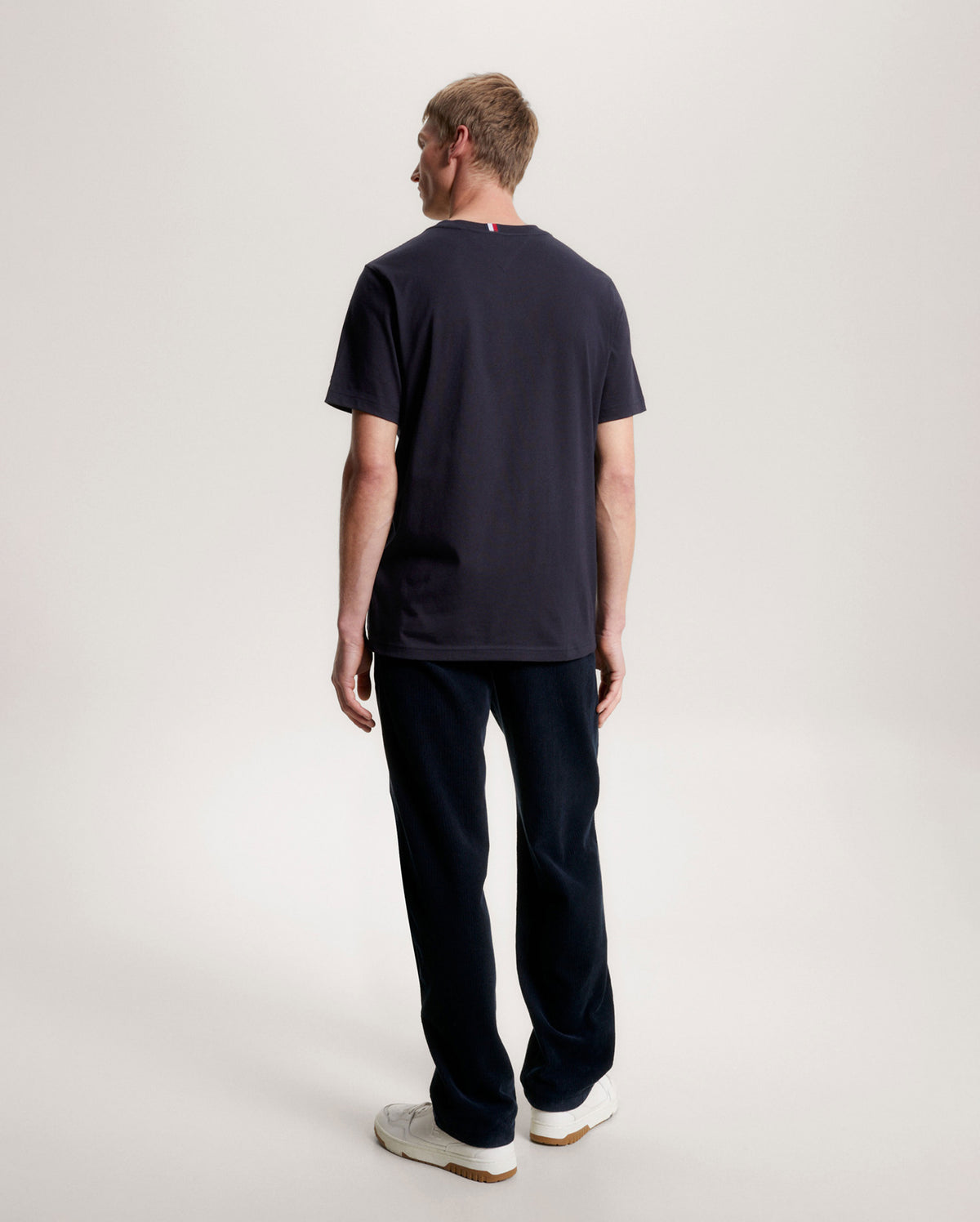 EMBROIDERY ROUNDEL TEE