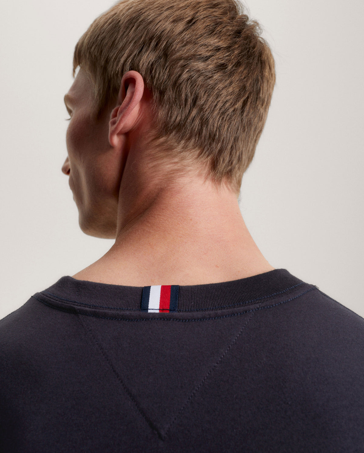 EMBROIDERY ROUNDEL TEE