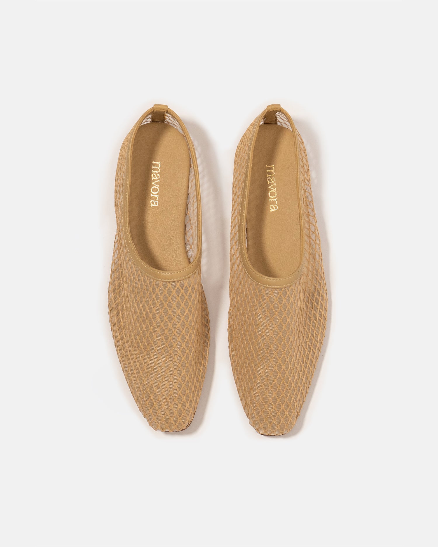 GIGI NATURAL FLATS
