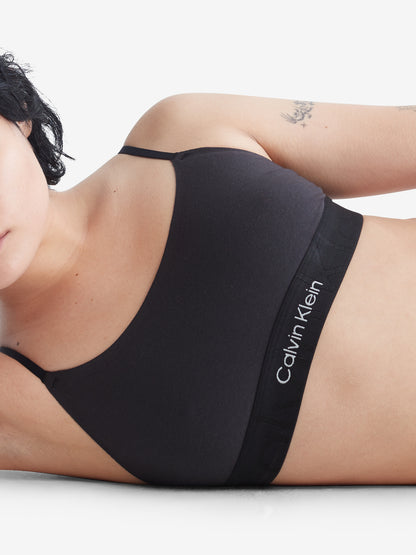 TOP CALVIN KLEIN