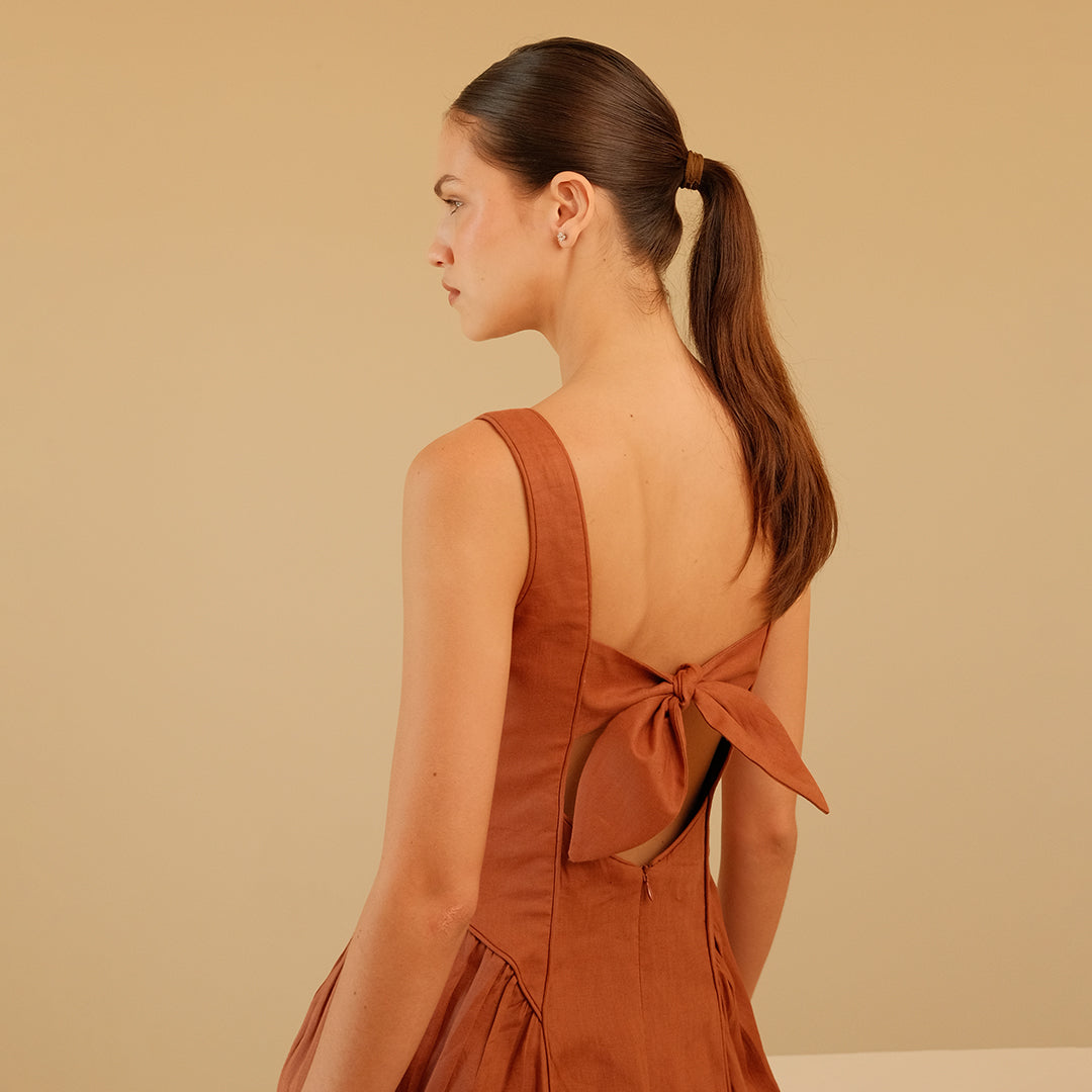 AMBER MINI MAPLE DRESS