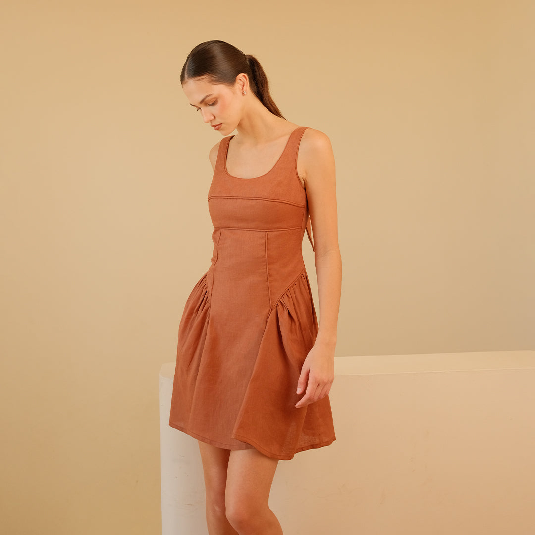 AMBER MINI MAPLE DRESS