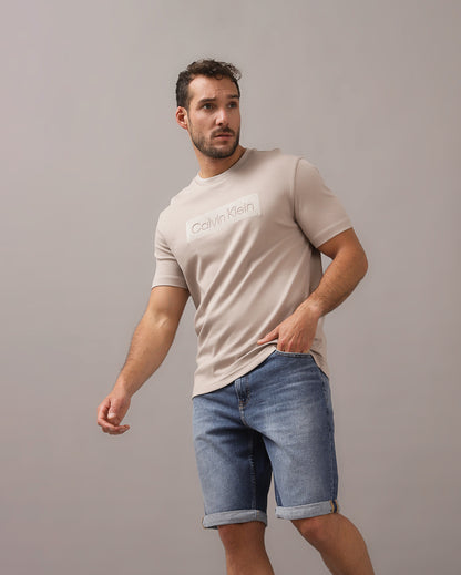 TEXTURED EMBROIDERY T-SHIRT