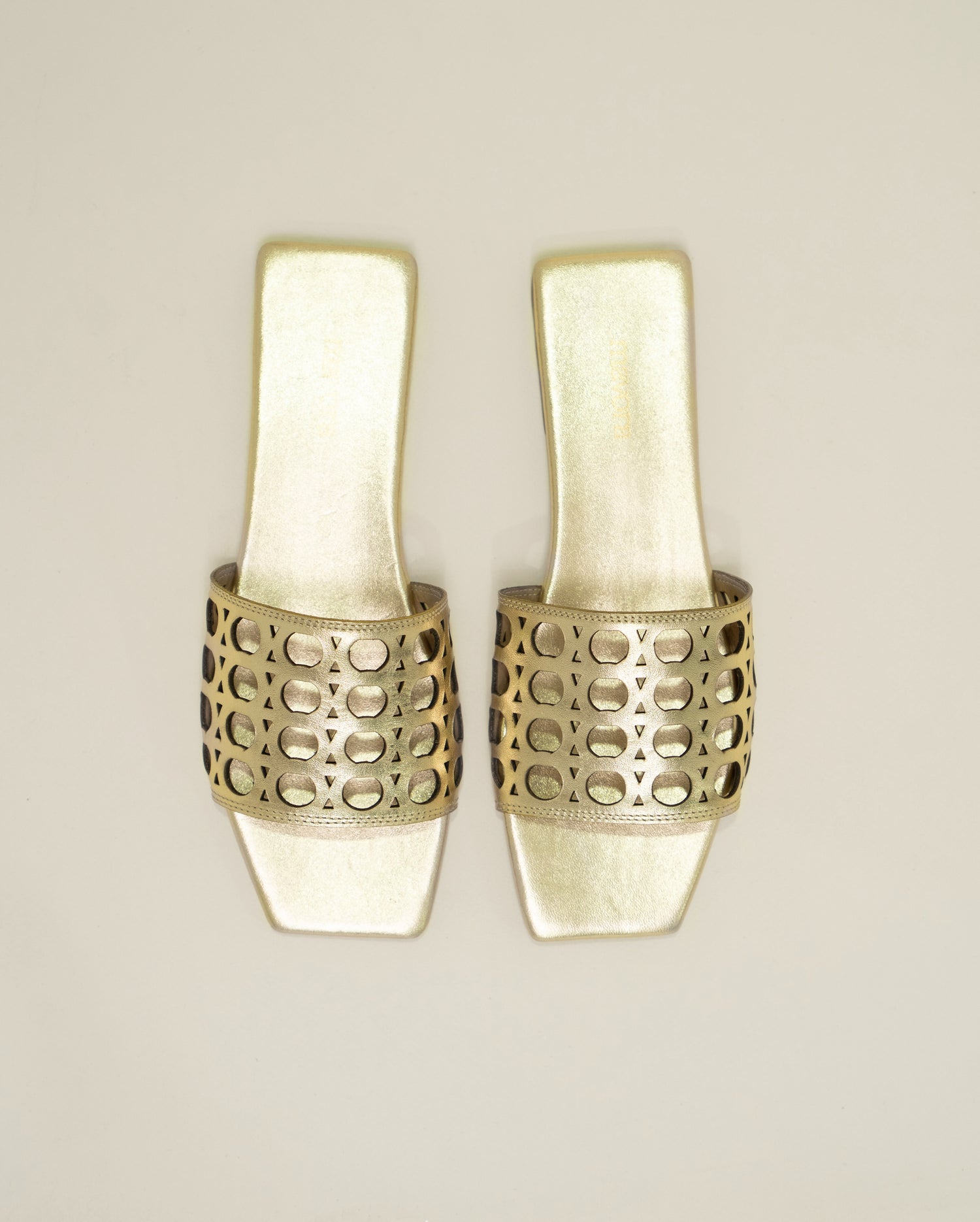 SANDALIAS WHITNEY GOLD